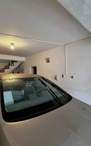 Casa à venda com 200m², 3 quartos e 1 vagaGaragem