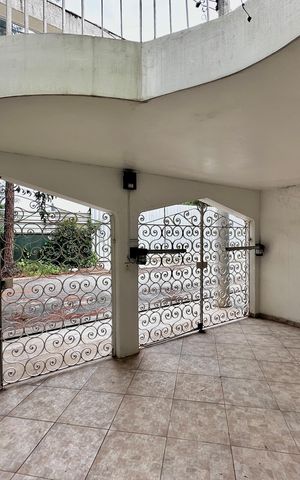 Casa à venda com 200m², 3 quartos e 1 vagaGaragem