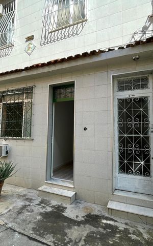 Casa à venda com 65m², 2 quartos e 1 vaga Casa à venda com 65m², 2 quartos e 1 vagaFachada da Casa