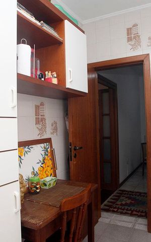 Apartamento à venda com 105m², 3 quartos e sem vagaCozinha