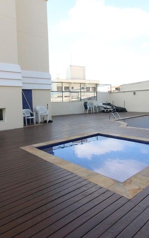 Apartamento à venda com 207m², 3 quartos e 2 vagasÁrea comum - Piscina