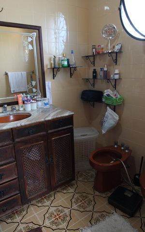 Casa de condomínio à venda com 273m², 4 quartos e 4 vagasQuarto 4 - Banheiro