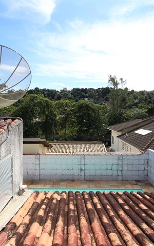 Casa de condomínio à venda com 273m², 4 quartos e 4 vagasQuarto 3 - Vista