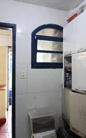 Casa de condomínio à venda com 273m², 4 quartos e 4 vagasQuarto de Serviço 1