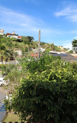 Casa de condomínio à venda com 273m², 4 quartos e 4 vagasQuarto 1 - Vista