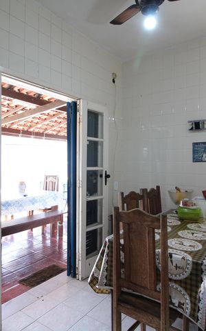 Casa de condomínio à venda com 273m², 4 quartos e 4 vagasCozinha - Copa