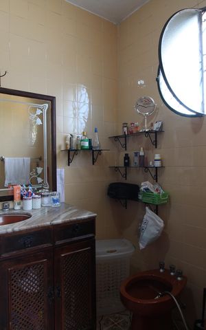 Casa de condomínio à venda com 273m², 4 quartos e 4 vagasQuarto 4 - Banheiro