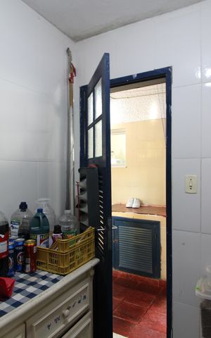 Casa de condomínio à venda com 273m², 4 quartos e 4 vagasQuarto de Serviço 1