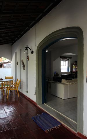 Casa de condomínio à venda com 273m², 4 quartos e 4 vagasVaranda