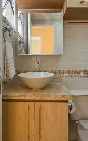 Apartamento à venda com 50m², 2 quartos e 1 vaga Apartamento à venda com 50m², 2 quartos e 1 vagaBanheiro Corredor