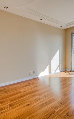 Apartamento à venda com 50m², 2 quartos e 1 vaga Apartamento à venda com 50m², 2 quartos e 1 vagaSala
