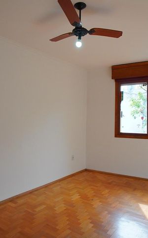 Casa à venda com 252m², 4 quartos e 2 vagasQuarto 2 - Segundo Andar