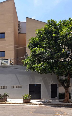 Apartamento à venda com 61m², 2 quartos e 1 vagaFachada