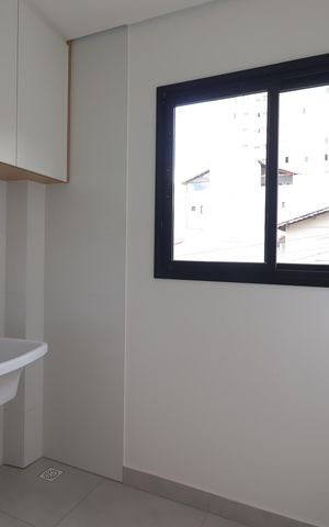 Apartamento à venda com 61m², 2 quartos e 1 vagaÁrea de Serviço