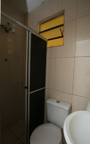 Casa para alugar com 160m², 3 quartos e 2 vagas Casa para alugar com 160m², 3 quartos e 2 vagasEdícula Banheiro