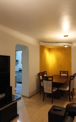 Apartamento à venda com 72m², 2 quartos e 1 vagaSala 