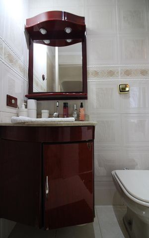 Apartamento à venda com 72m², 2 quartos e 1 vagaBanheiro Social