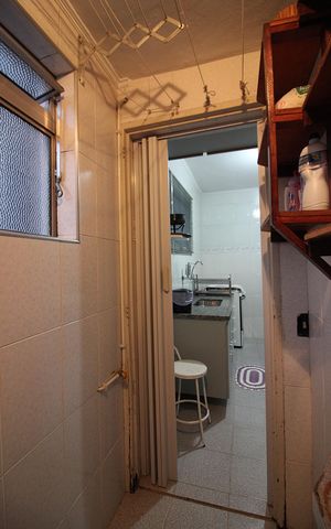Apartamento à venda com 72m², 2 quartos e 1 vagaÁrea de Serviço