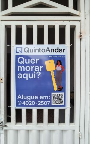 Casa à venda com 300m², 3 quartos e 2 vagasPlaca