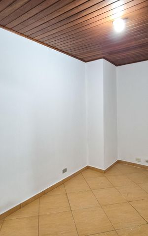 Casa à venda com 300m², 3 quartos e 2 vagasQuarto 1