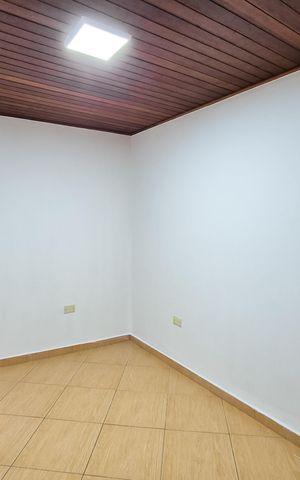 Casa à venda com 300m², 3 quartos e 2 vagasQuarto 3