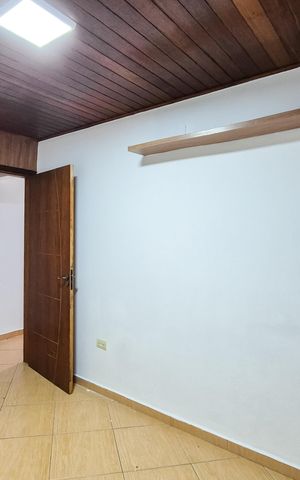 Casa à venda com 300m², 3 quartos e 2 vagasQuarto 3