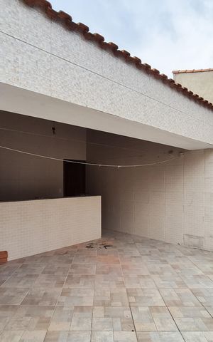 Casa à venda com 300m², 3 quartos e 2 vagasÁrea Privativa