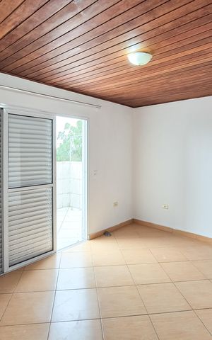 Casa à venda com 300m², 3 quartos e 2 vagasQuarto 2