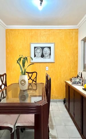 Casa para alugar com 200m², 4 quartos e 2 vagas Casa para alugar com 200m², 4 quartos e 2 vagasCopa