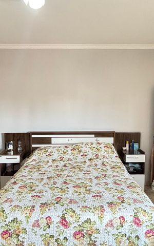 Casa à venda com 260m², 3 quartos e 5 vagas Casa à venda com 260m², 3 quartos e 5 vagasSuite