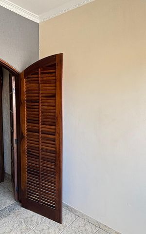 Casa à venda com 260m², 3 quartos e 5 vagas Casa à venda com 260m², 3 quartos e 5 vagasVaranda da Suíte
