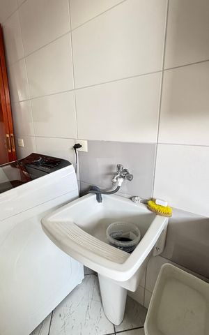 Casa à venda com 260m², 3 quartos e 5 vagas Casa à venda com 260m², 3 quartos e 5 vagasÁrea de Serviço