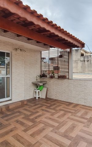Casa à venda com 142m², 3 quartos e 2 vagasVaranda da Suíte