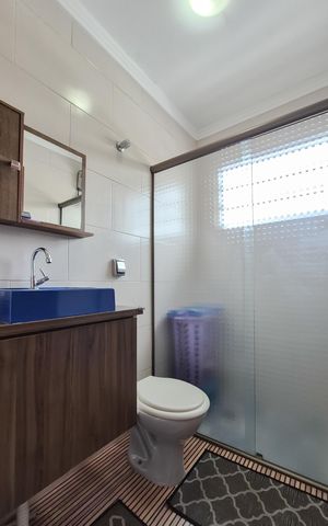 Casa à venda com 142m², 3 quartos e 2 vagasBanheiro Social