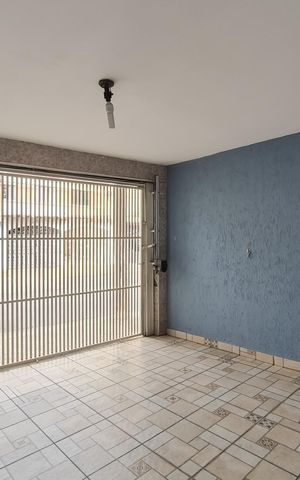 Casa à venda com 142m², 3 quartos e 2 vagasGaragem
