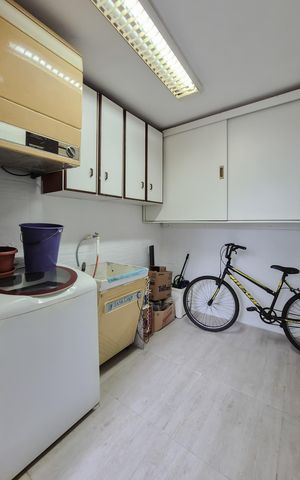 Casa à venda com 142m², 3 quartos e 2 vagasÁrea de Serviço