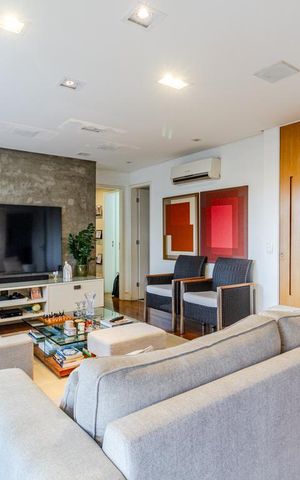 Apartamento à venda com 168m², 4 quartos e 3 vagasSala