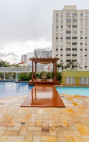 Apartamento à venda com 168m², 4 quartos e 3 vagasÁrea comum - Piscina
