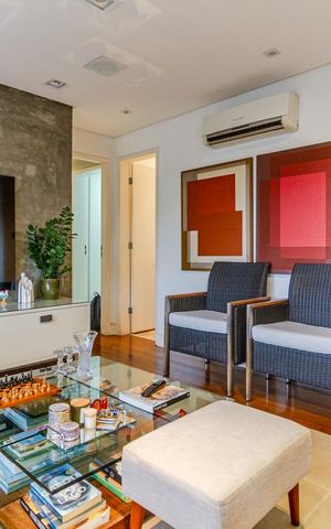 Apartamento à venda com 168m², 4 quartos e 3 vagasSala