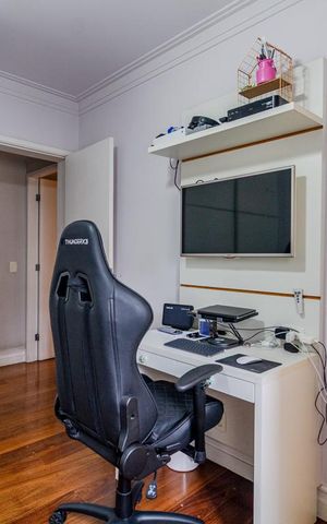 Apartamento à venda com 168m², 4 quartos e 3 vagasSuíte 2