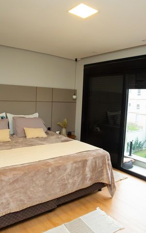 Casa de condomínio à venda com 210m², 4 quartos e 4 vagas Casa de condomínio à venda com 210m², 4 quartos e 4 vagasSuíte 1