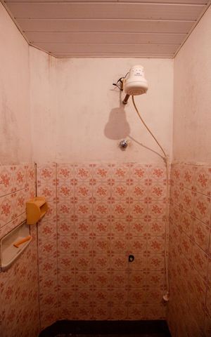 Casa à venda com 600m², 1 quarto e 7 vagasBanheiro