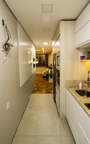 Apartamento à venda com 80m², 2 quartos e sem vagaCozinha e Área de Serviço