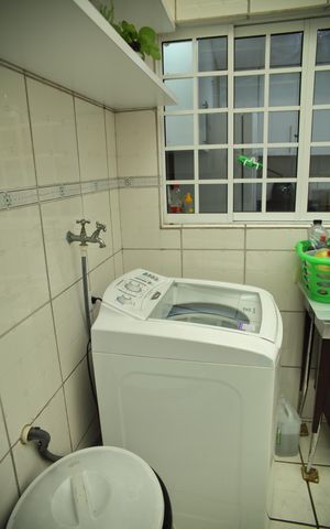 Casa à venda com 270m², 4 quartos e 3 vagasÁrea de Serviço