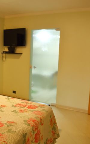 Casa à venda com 270m², 4 quartos e 3 vagasSuíte
