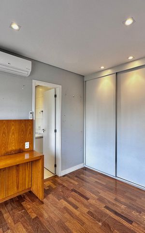 Apartamento à venda com 175m², 4 quartos e 3 vagas Apartamento à venda com 175m², 4 quartos e 3 vagasSuíte 2