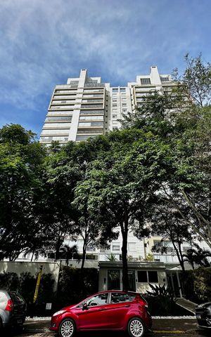 Apartamento à venda com 175m², 4 quartos e 3 vagas Apartamento à venda com 175m², 4 quartos e 3 vagasFachada