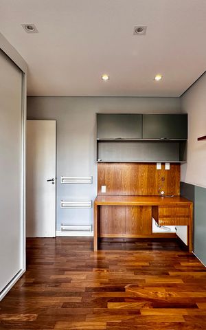 Apartamento à venda com 175m², 4 quartos e 3 vagas Apartamento à venda com 175m², 4 quartos e 3 vagasQuarto 3
