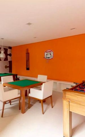 Apartamento à venda com 175m², 4 quartos e 3 vagas Apartamento à venda com 175m², 4 quartos e 3 vagasSalão de Jogos