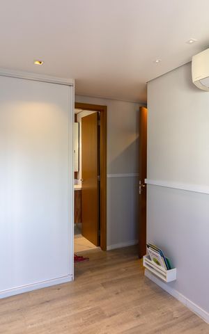 Apartamento à venda com 120m², 3 quartos e 2 vagas Apartamento à venda com 120m², 3 quartos e 2 vagasSuíte 1
